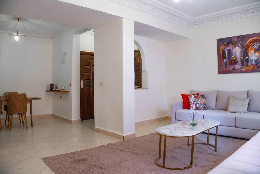 Appart Bien Place Et Fonctionnel Marrakesh Exterior photo